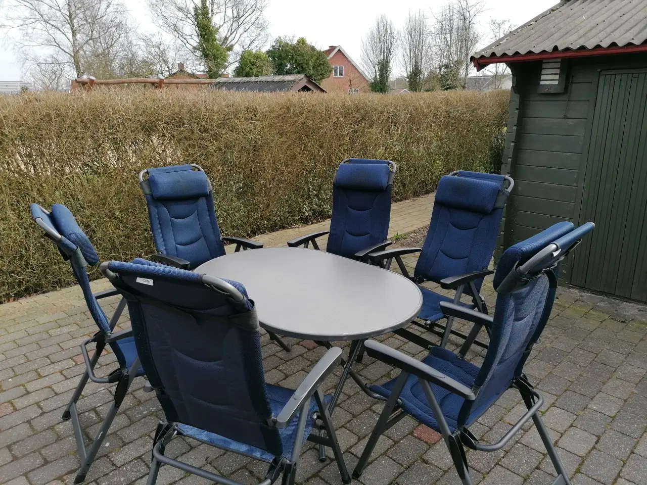 Billede 1 - Bord med 6 stole