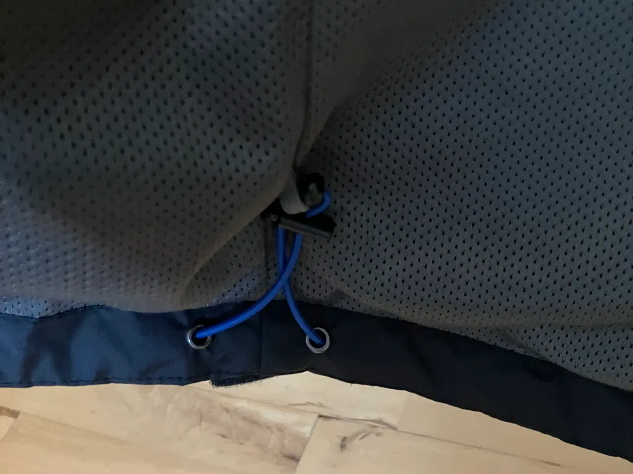 Billede 5 - Regnjakke Basecamp sort str. herre small