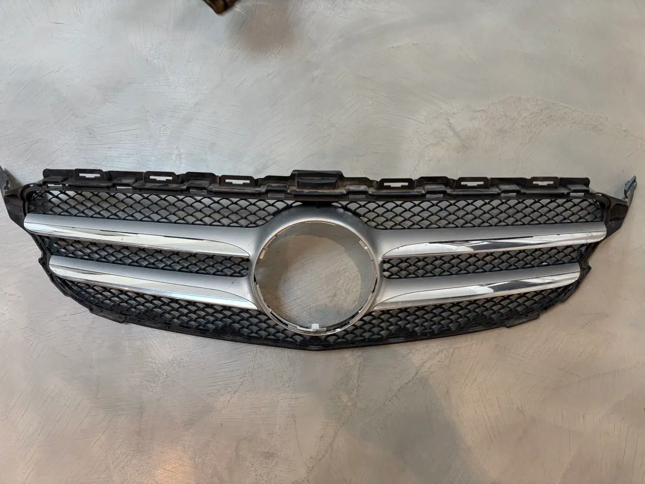 Billede 2 - Frontgrill Mercedes W205