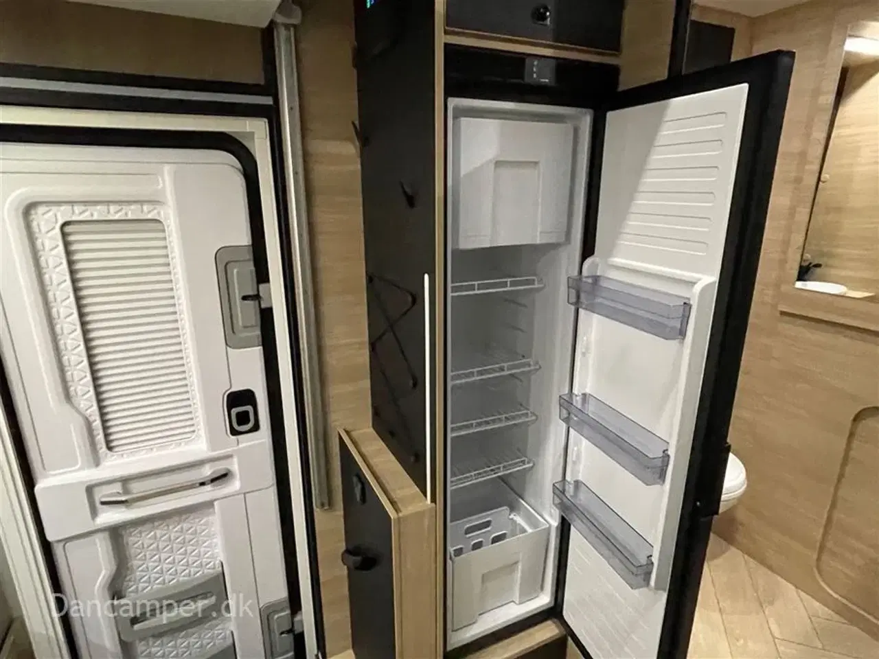 Billede 17 - 2026 - Chausson 630 Titanium Line Ford Chausson 630 Titanium Line. 165 HK og 8-trins automat gear. Adaptiv fartpilot. Artic-pakke.