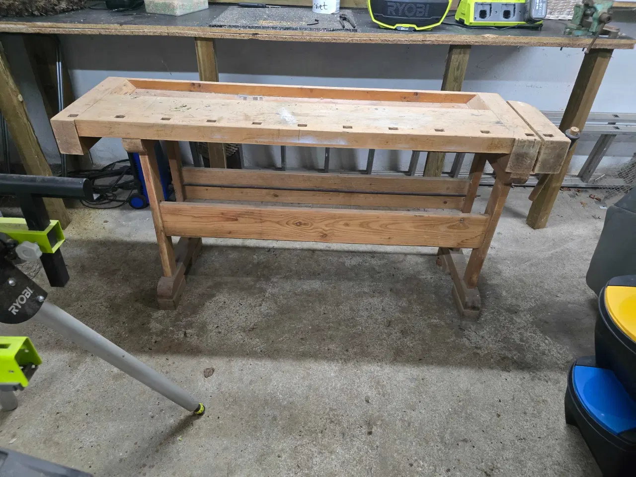 Billede 3 - Høvlebænk til salg