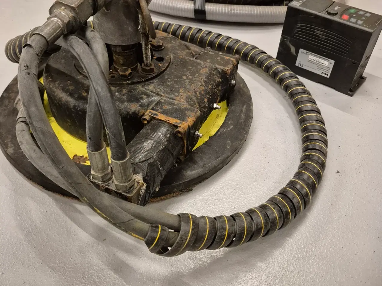 Billede 3 - Sugekop 230V