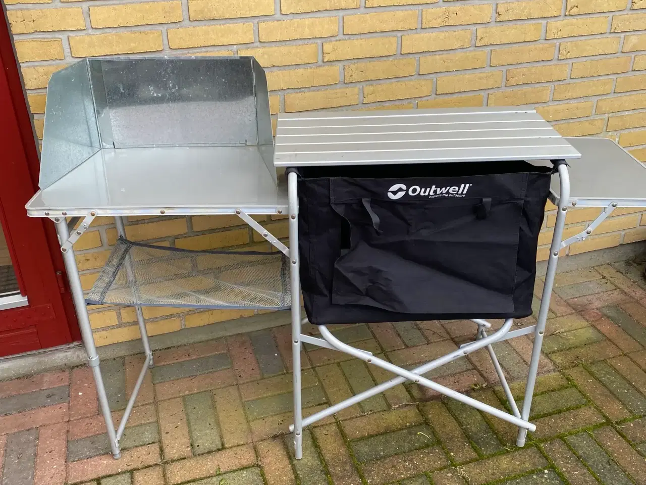 Billede 1 - Camping skab