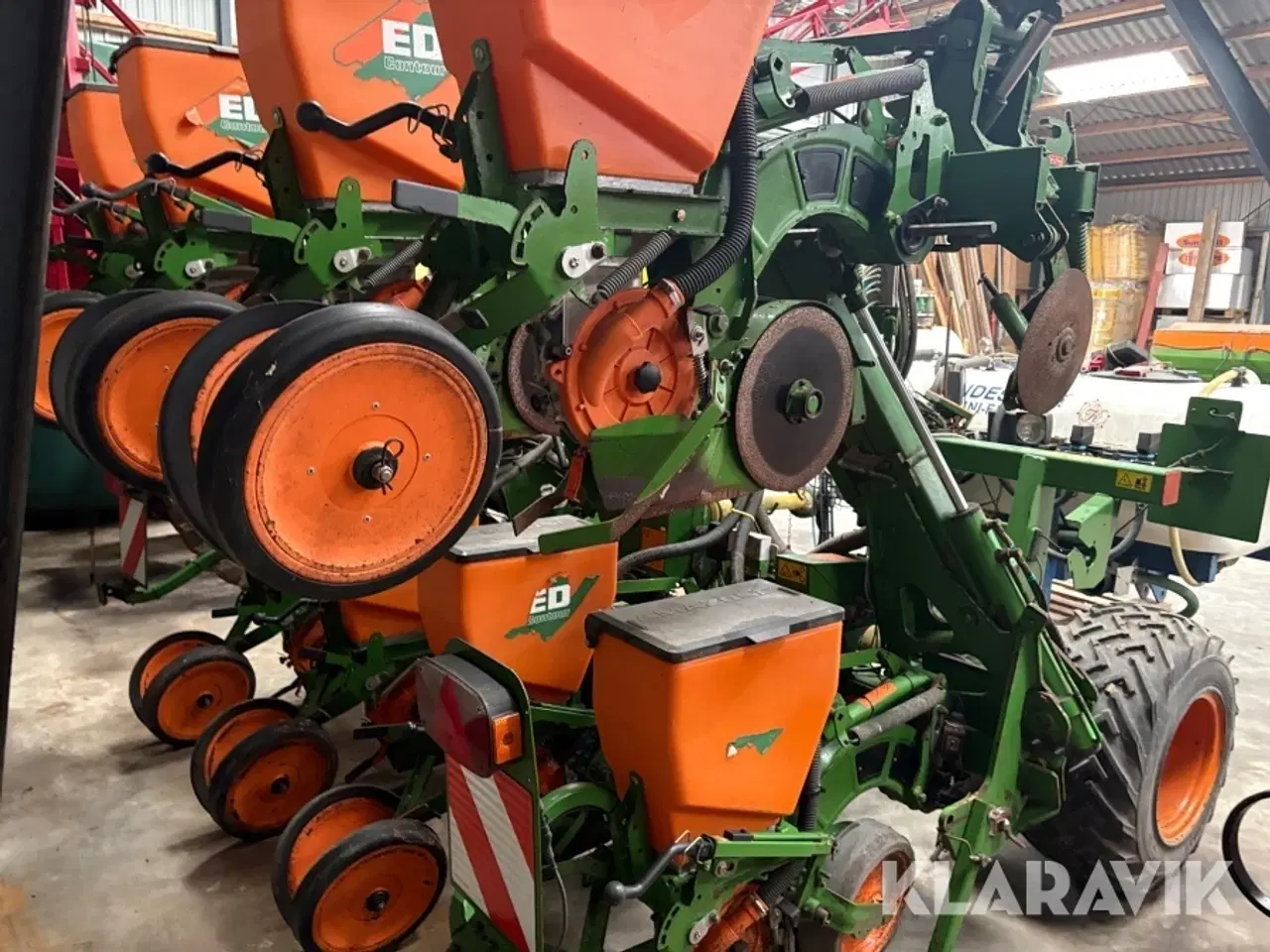 Billede 8 - Majsåmaskkne Amazone ES 602-K - 8 rækker - inklusiv fronttank til gødning