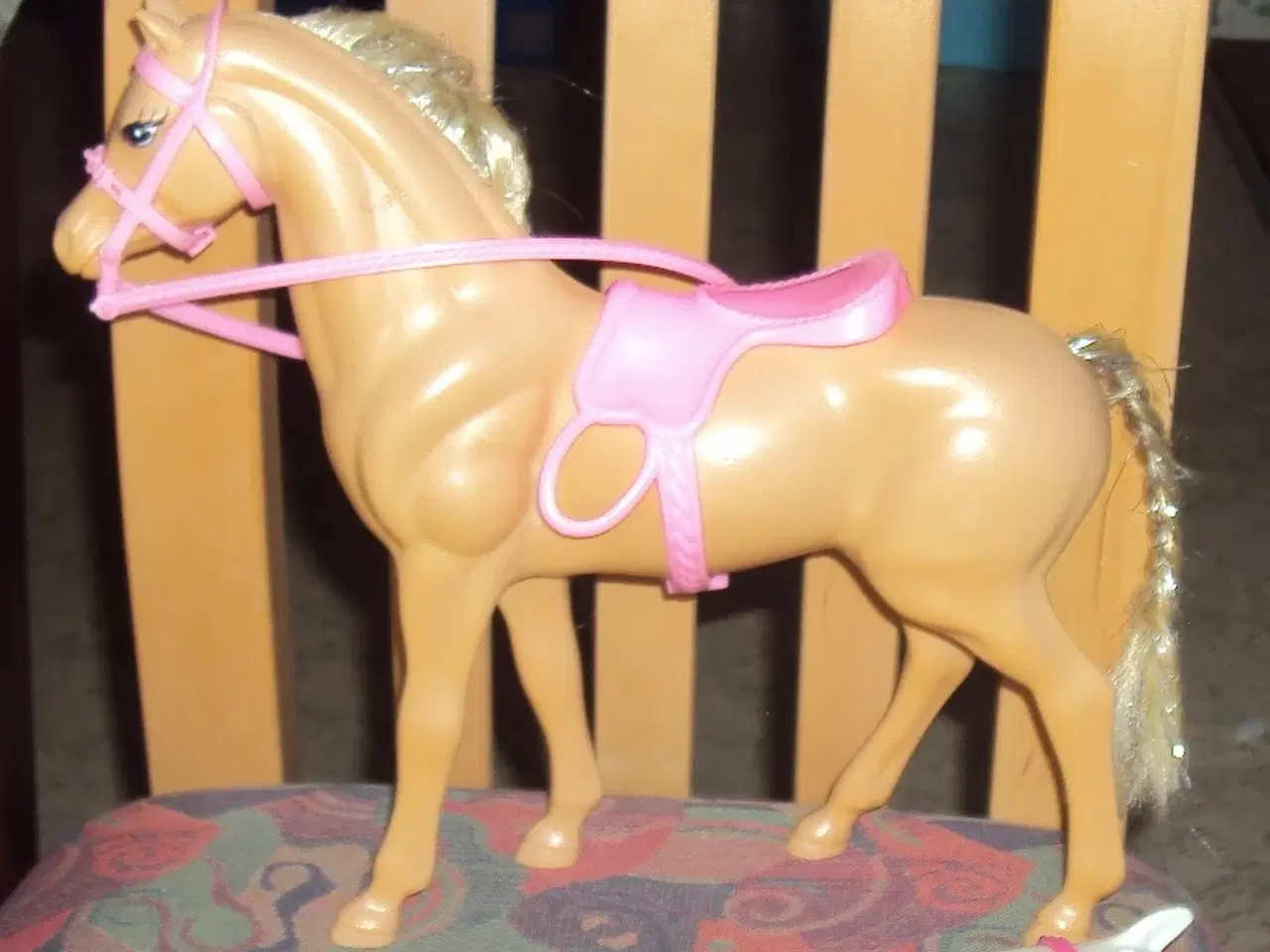 Billede 2 - 4 heste  en batz hest 