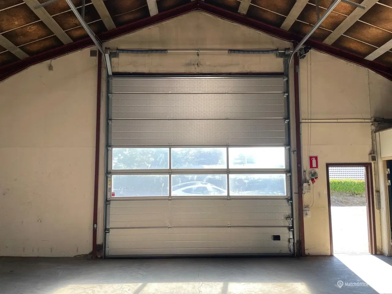 Billede 2 - Veldisponeret industriejendom med mange muligheder