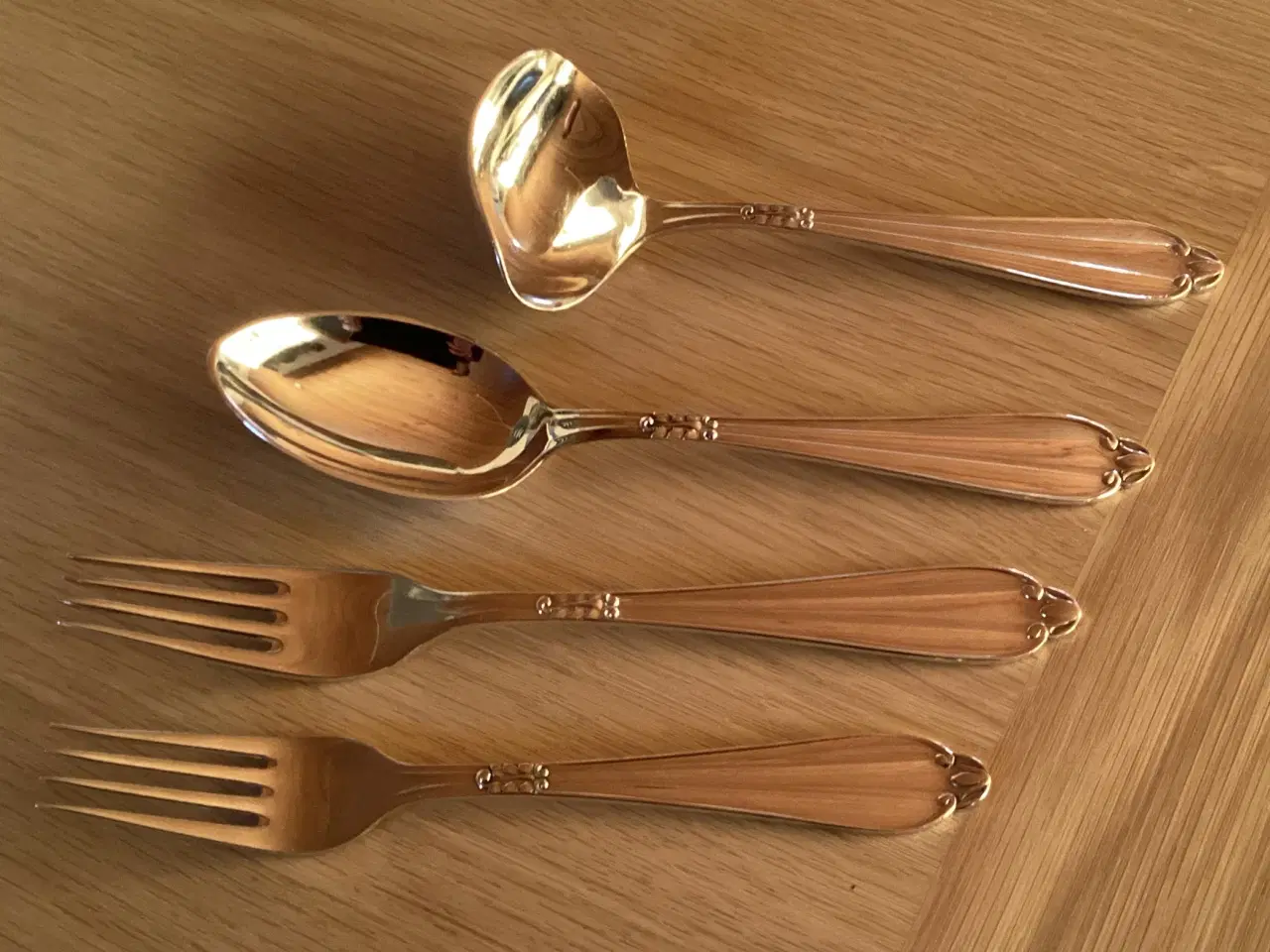 Billede 4 - “Krone” bestik i Sølvplet, pris pr. stk i opslaget