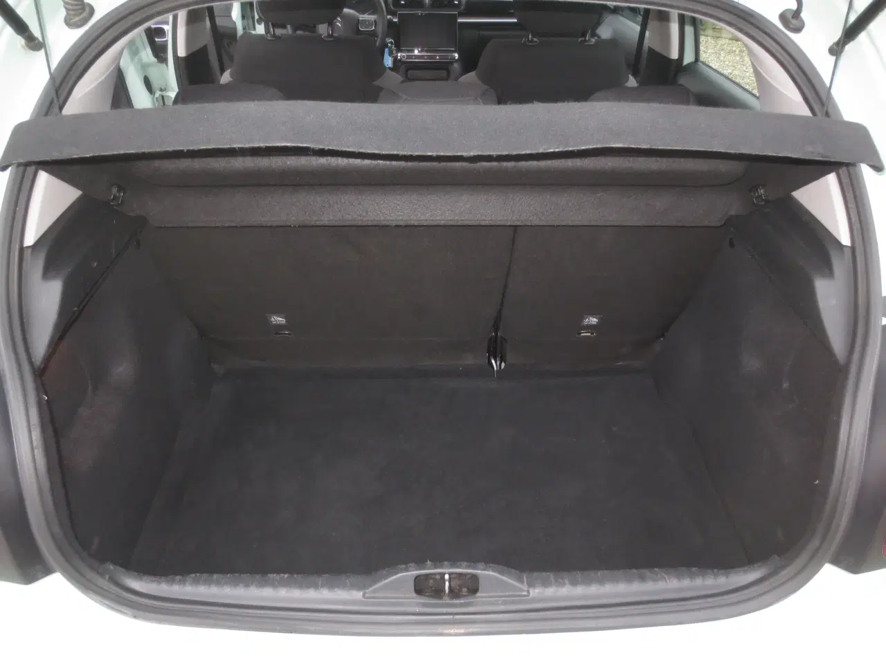 Billede 13 - Fin Citroen C 3 1.2 i År 2019.