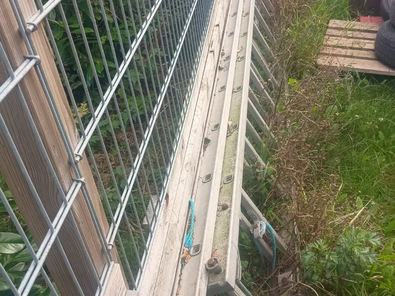 Billede 1 - STIGE TIL AT SKYDE UD CA. + 12 METER