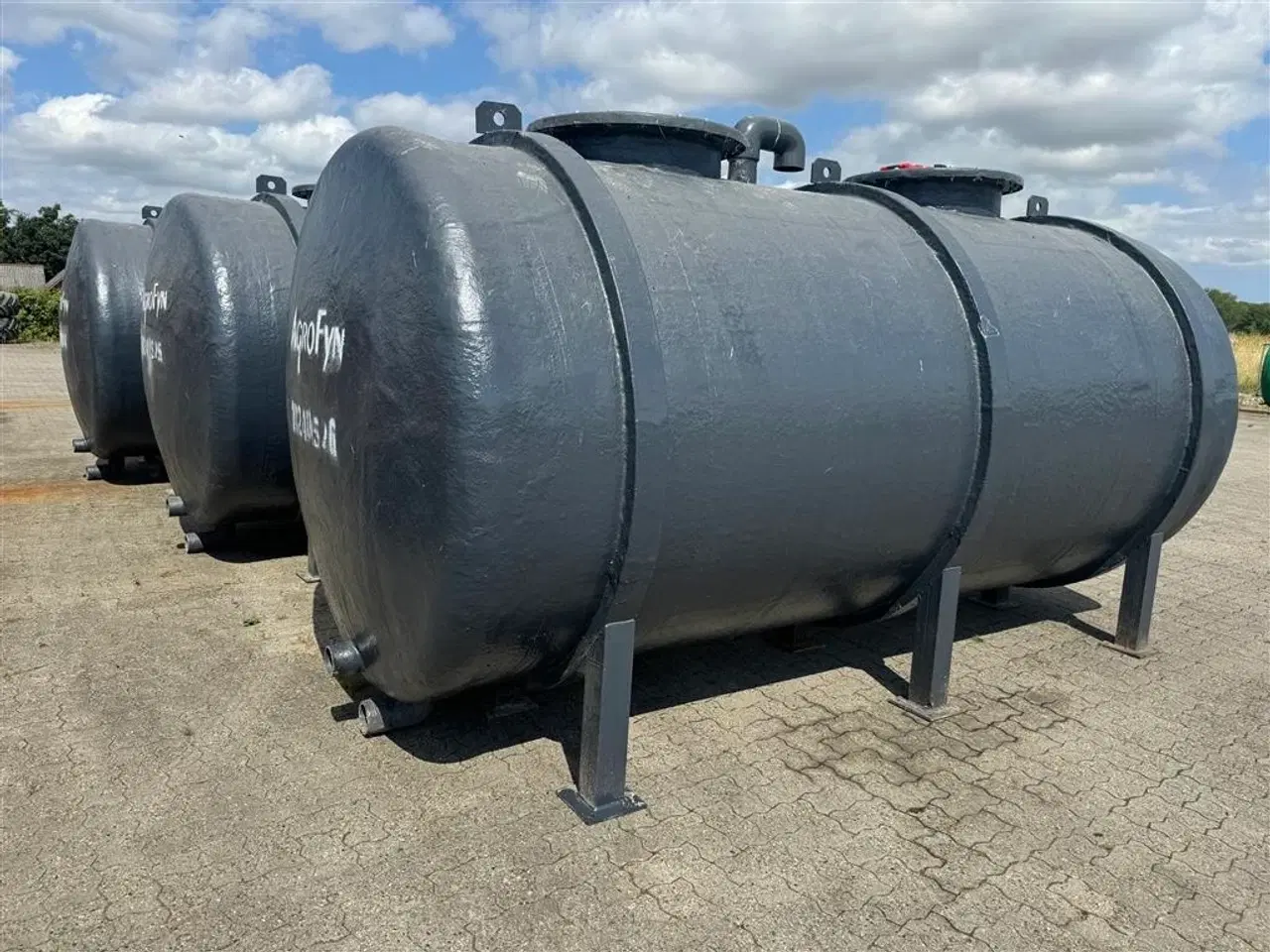 Billede 7 - Agrofyn Trailers 10000 liter glasfibertank