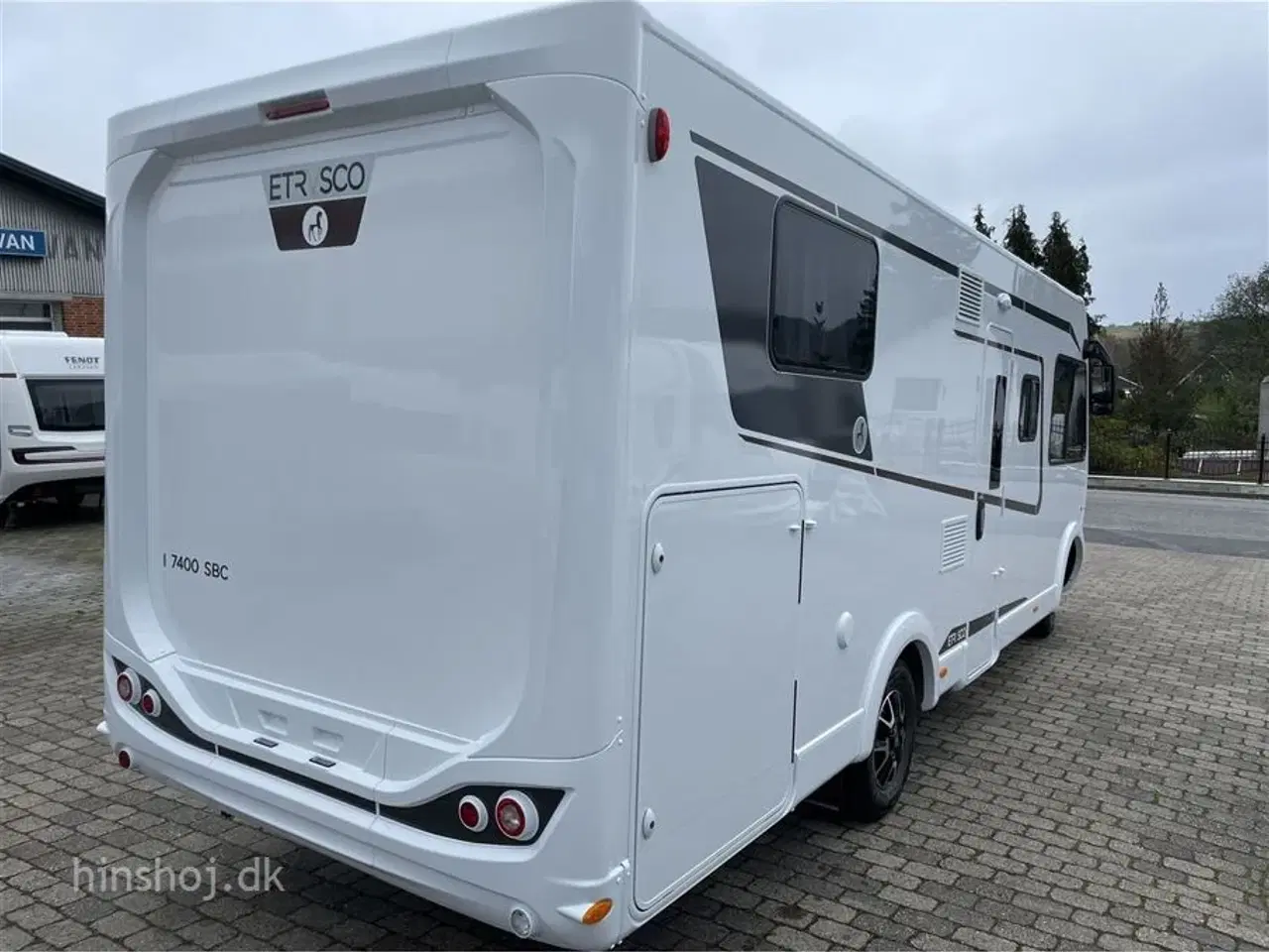 Billede 24 - 2023 - Hymer Etrusco   Etrusco Fuldintegreret Autocamper by Hymer – Komfort og Elegance fra Italien