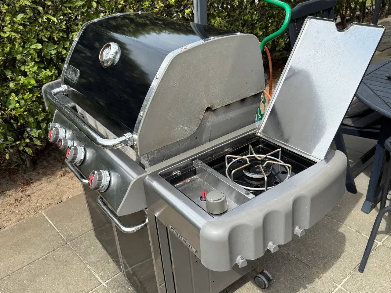 Billede 2 - Weber Genesis 330