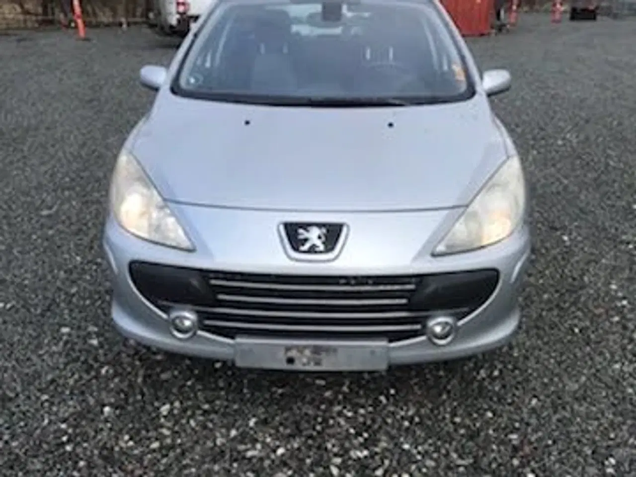 Billede 5 - Ny syn  Peugeot 307  1,6 I St. Car 2007  Km kun 21