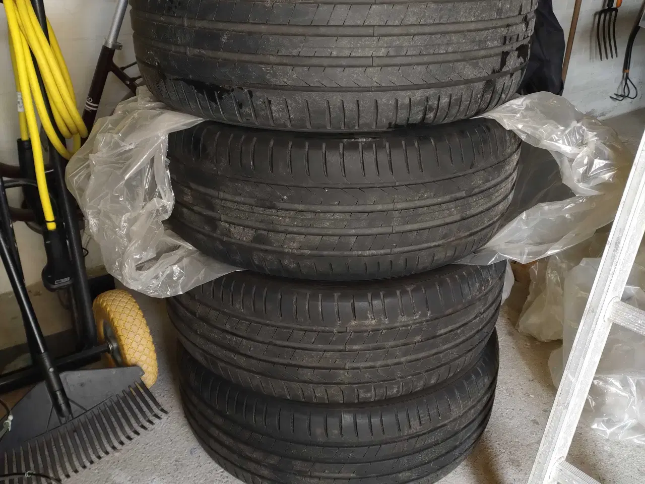 Billede 1 - Gode sommerdæk til el-bil !