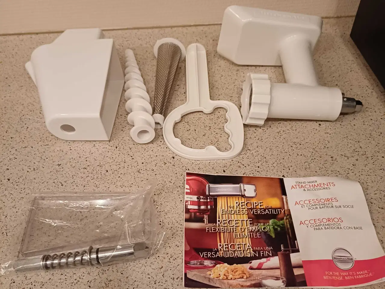 Billede 1 - Kitchen Aid kødhakker m pure'presser