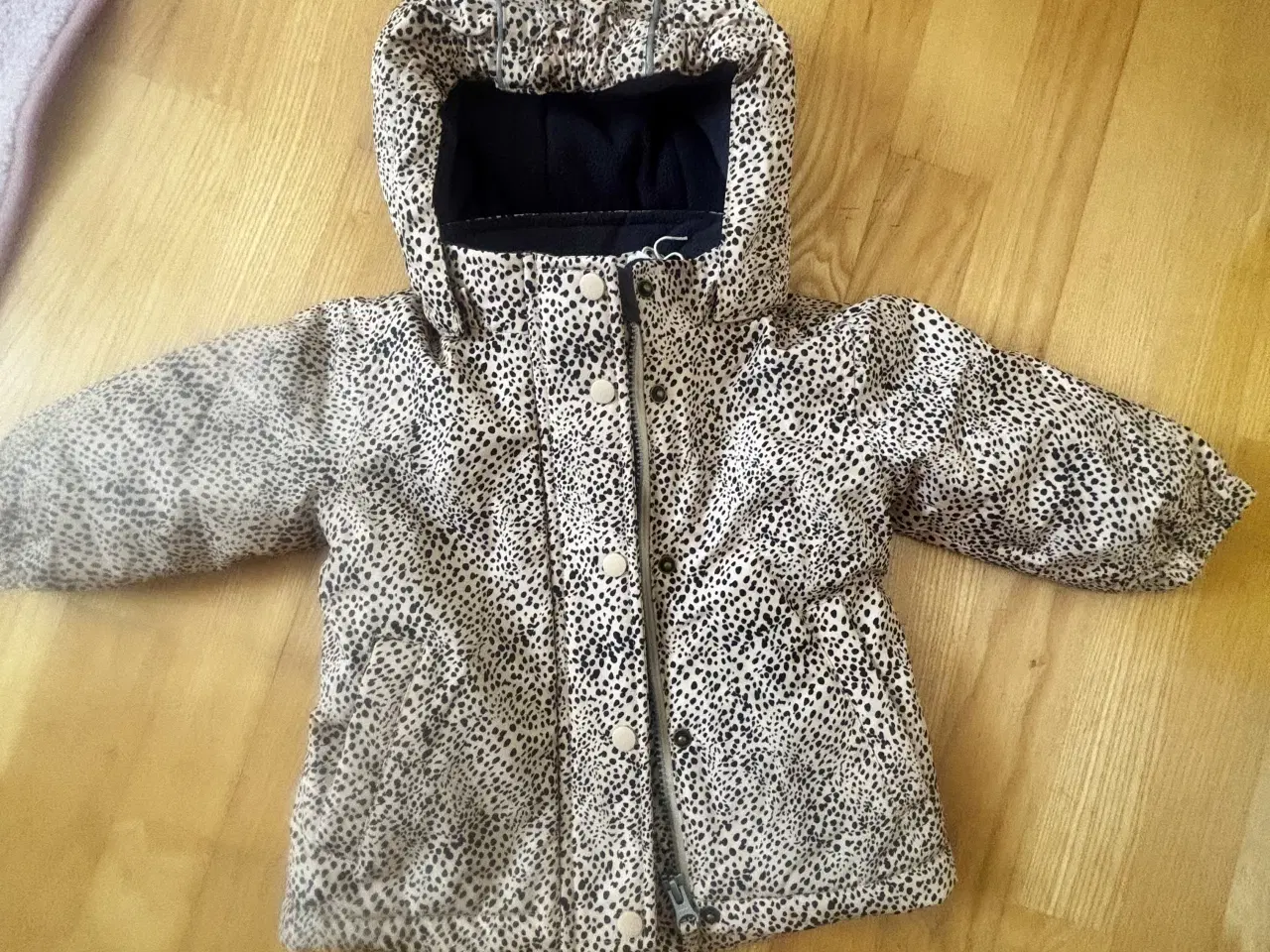 Billede 1 - Baby jakke str 74