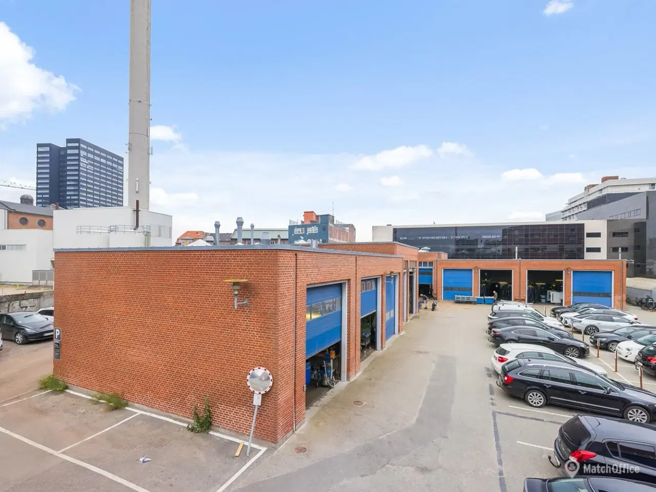 Billede 2 - Eget værksted med central beliggenhed