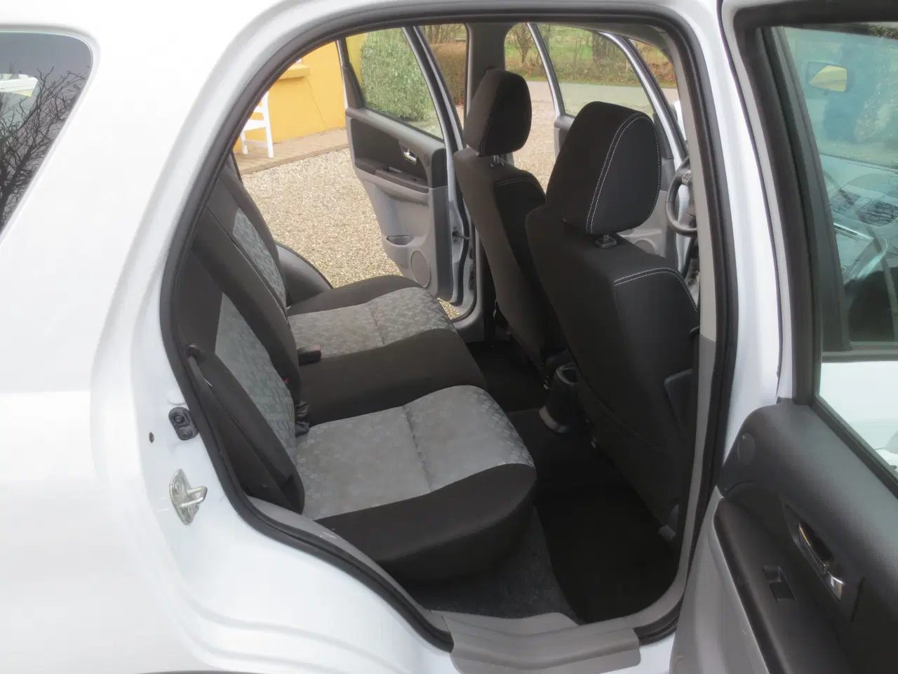 Billede 14 - Suzuki SX4 1.6 i 5 Døres. Årg 2014