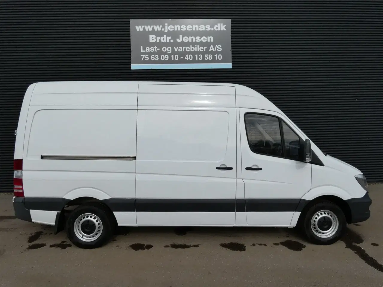 Billede 2 - Mercedes-Benz Sprinter 211 L2H1 2,1 CDI R2 114HK Van Aut.