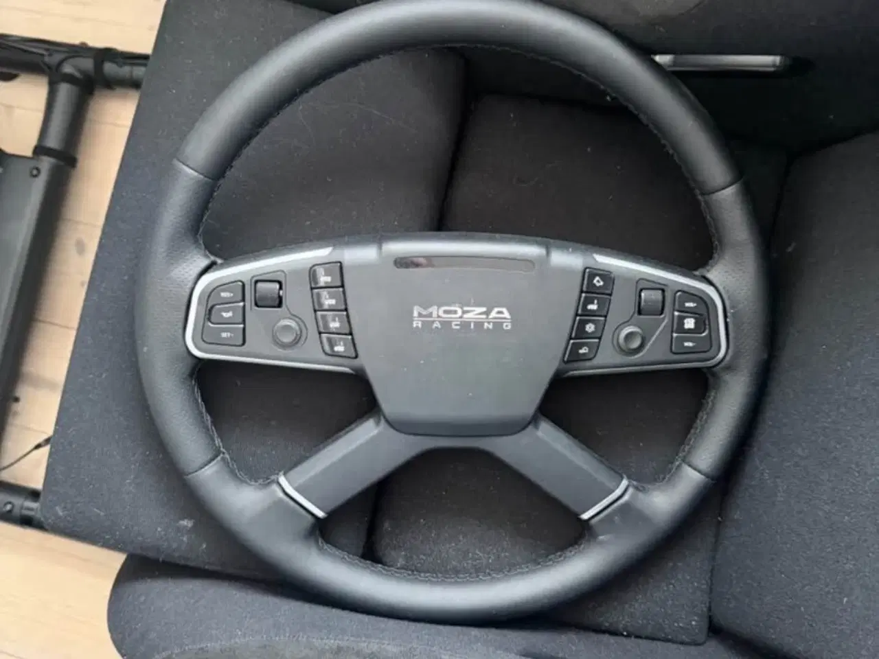 Billede 5 - Playseat/sim ring komplet 