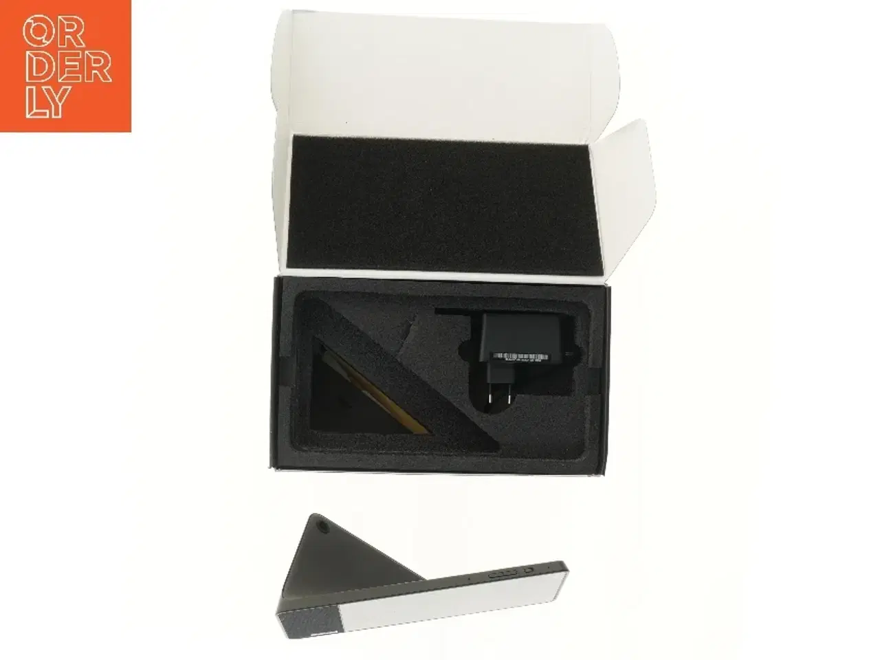 Billede 2 - Lenovo ThinkSmart tablet fra Lenovo (str. 26,5x14,5 cm)