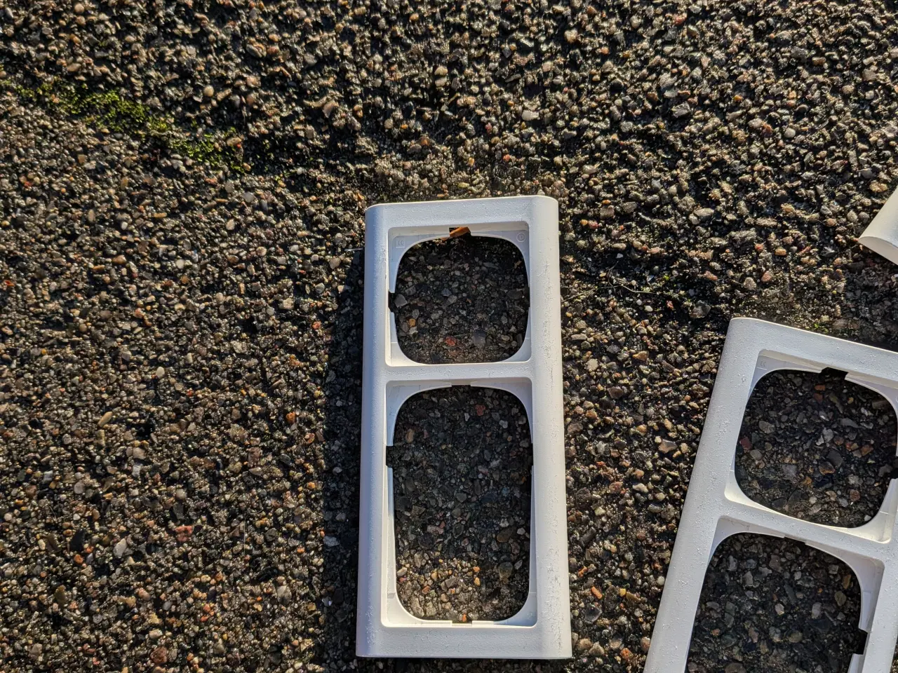 Billede 5 - Fuga stikkontakter og rammer ( hvide )