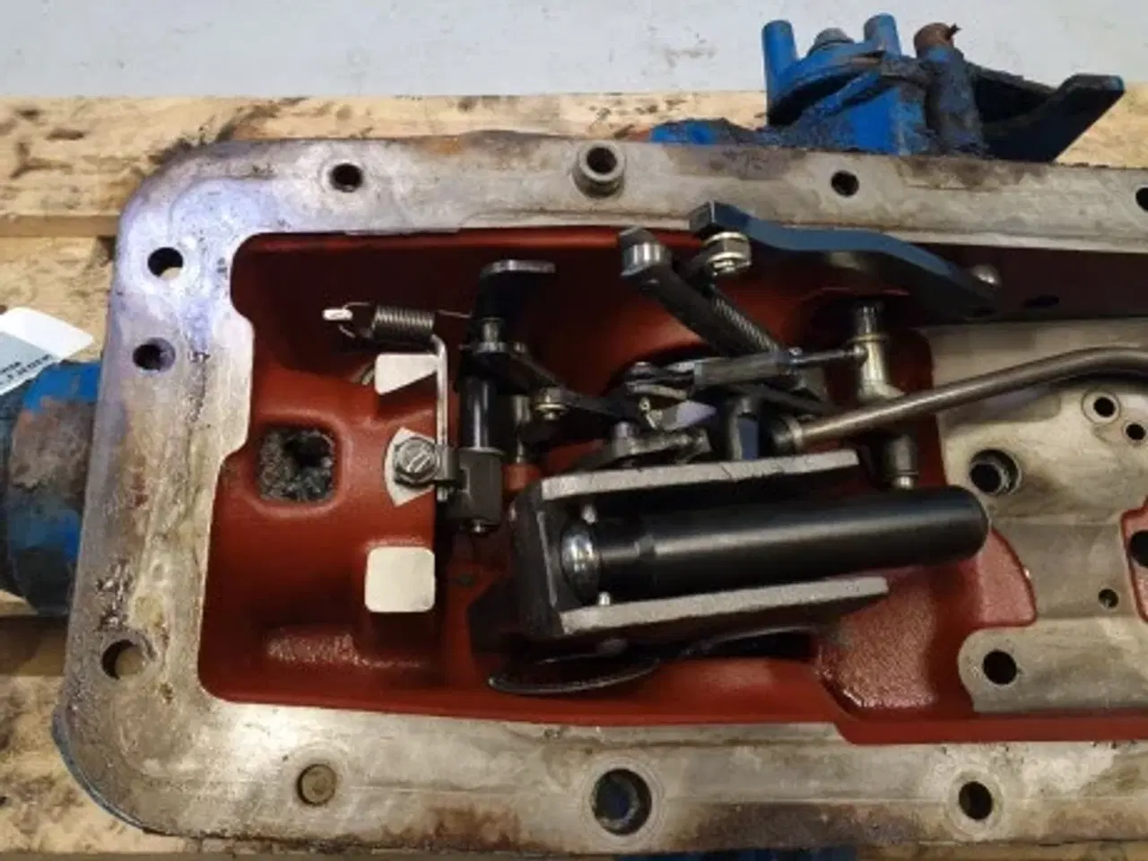 Billede 15 - Ford 6640 Dæksel Gearkasse E9NN537AA