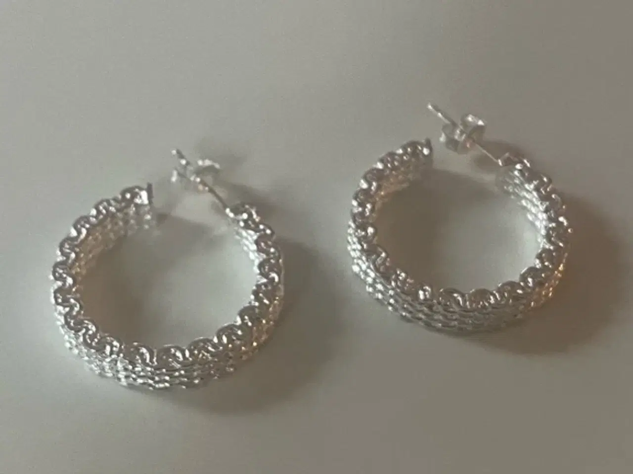 Billede 1 - * Sterlingsølv; Elegante øreringe