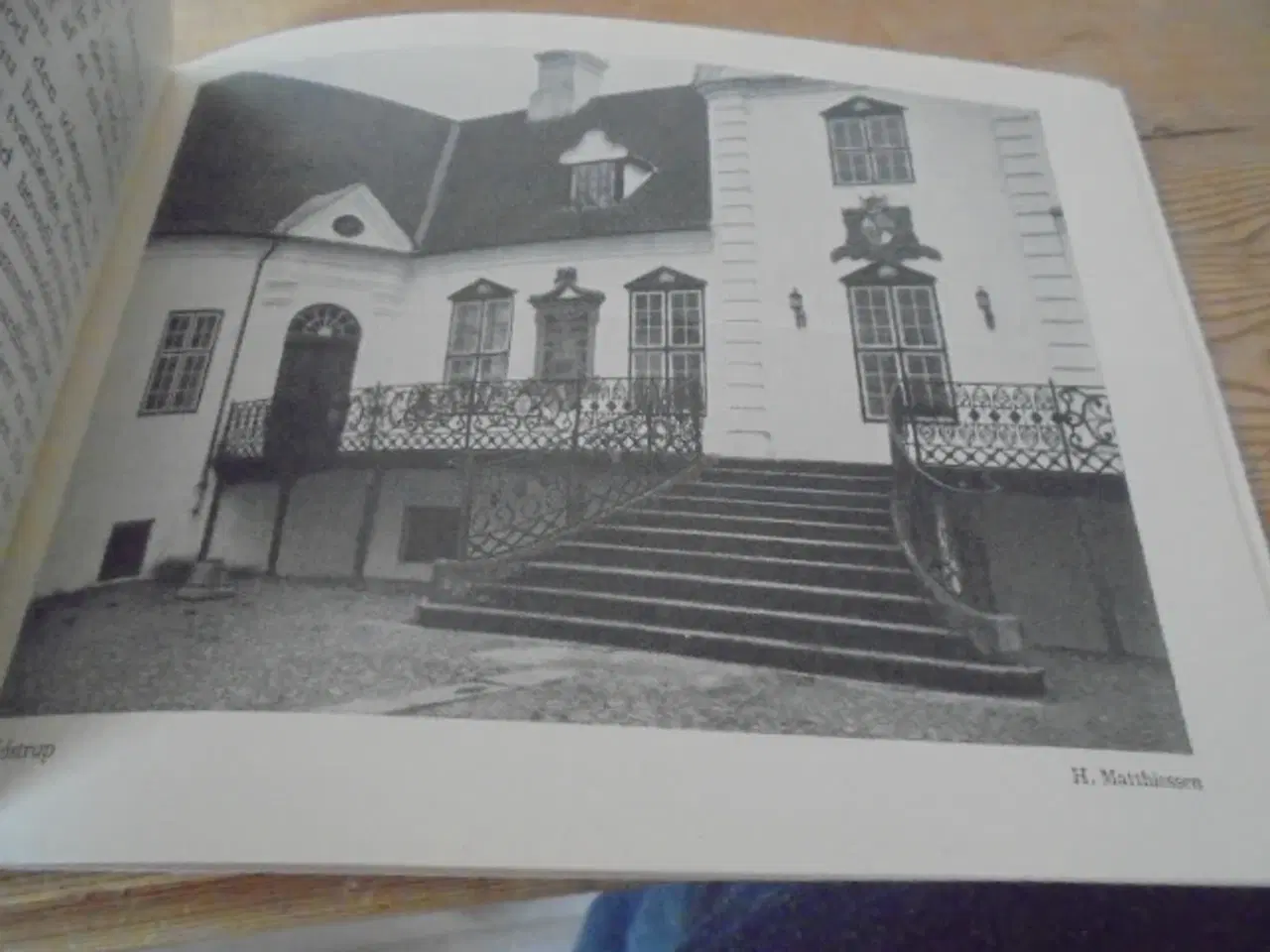 Billede 7 - Djurslands herregårde – Hans Lassen