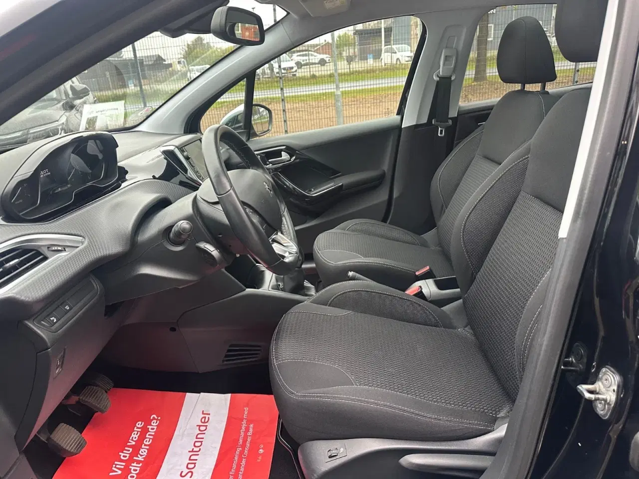 Billede 10 - Peugeot 208 1,2 PureTech 82 Allure Sky
