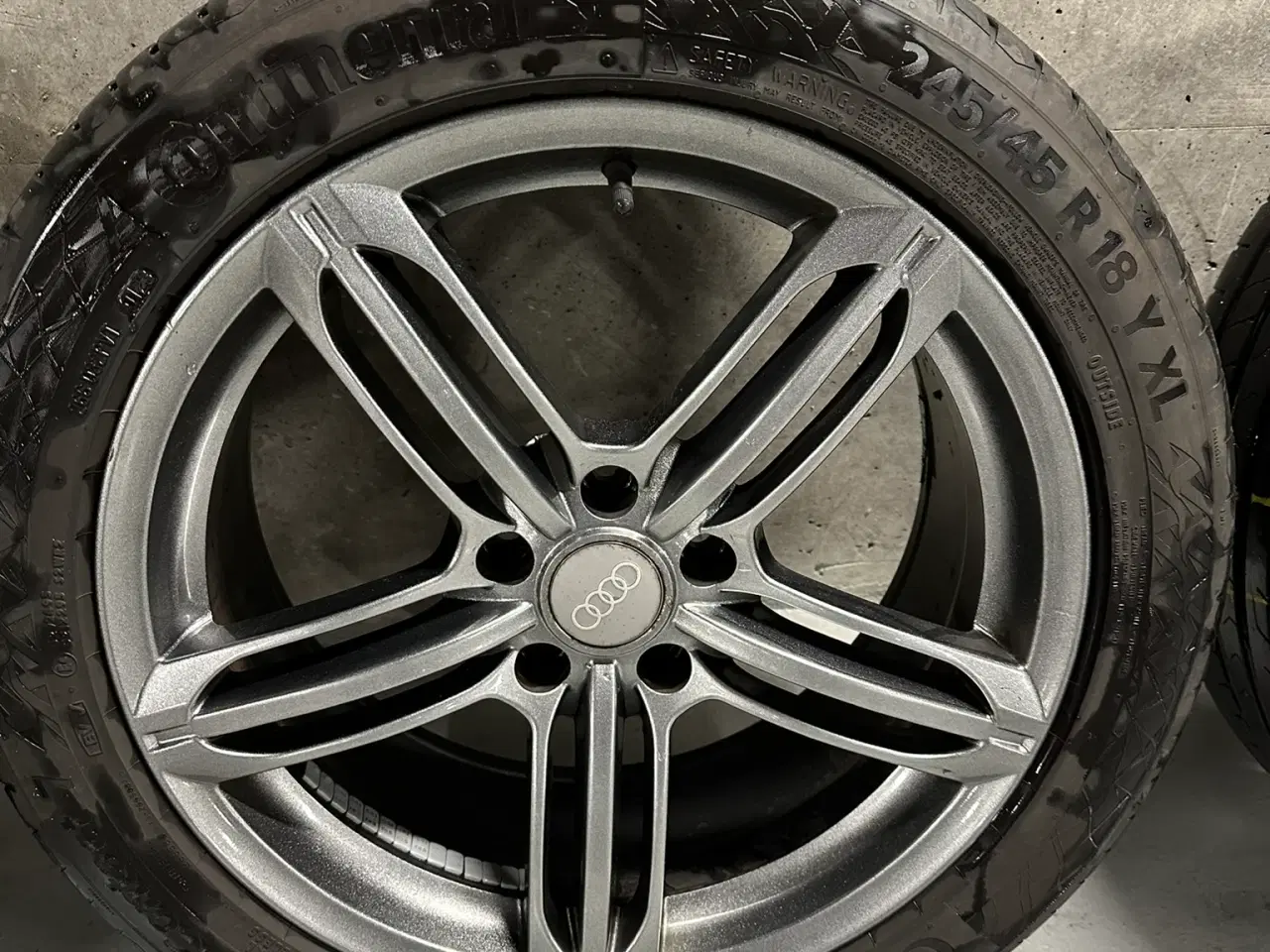 Billede 4 - 18" alufælge med sommerdæk 245/45 R 18 Y XL