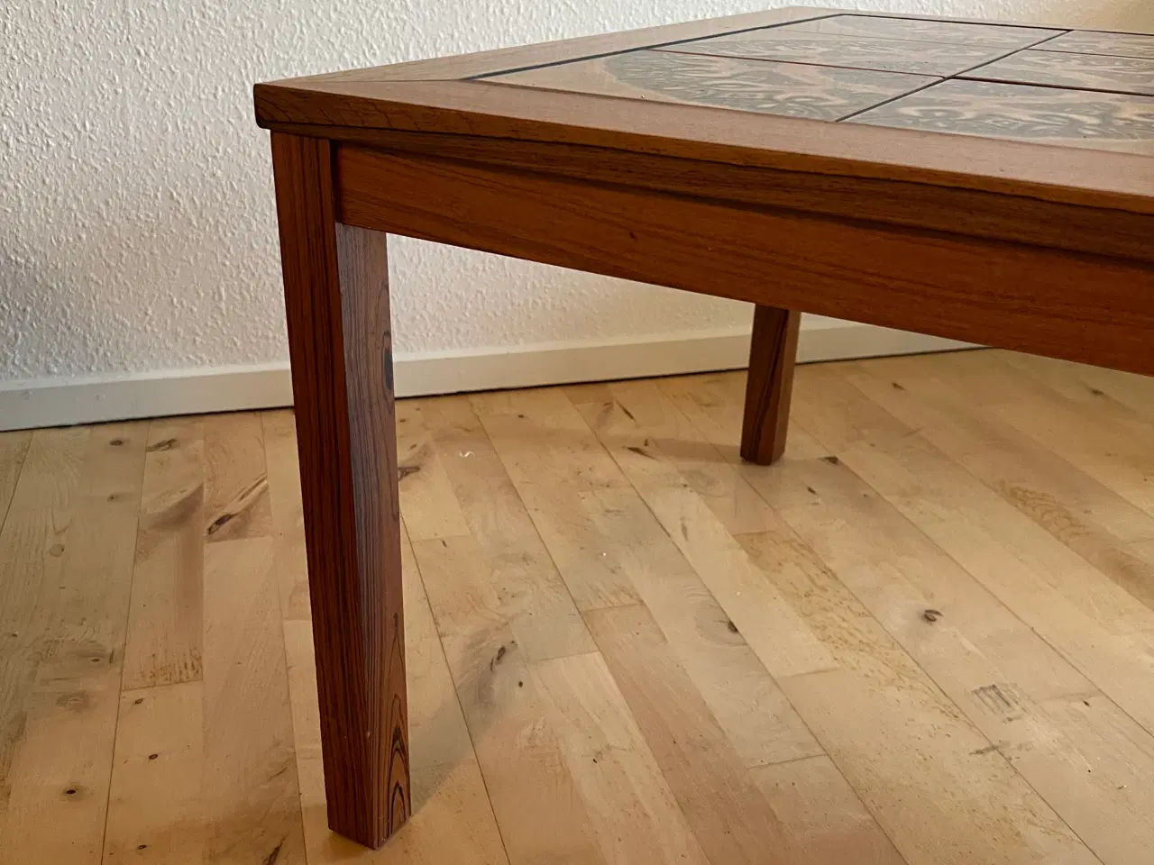 Billede 3 - Palisander sofabord med kakler. 