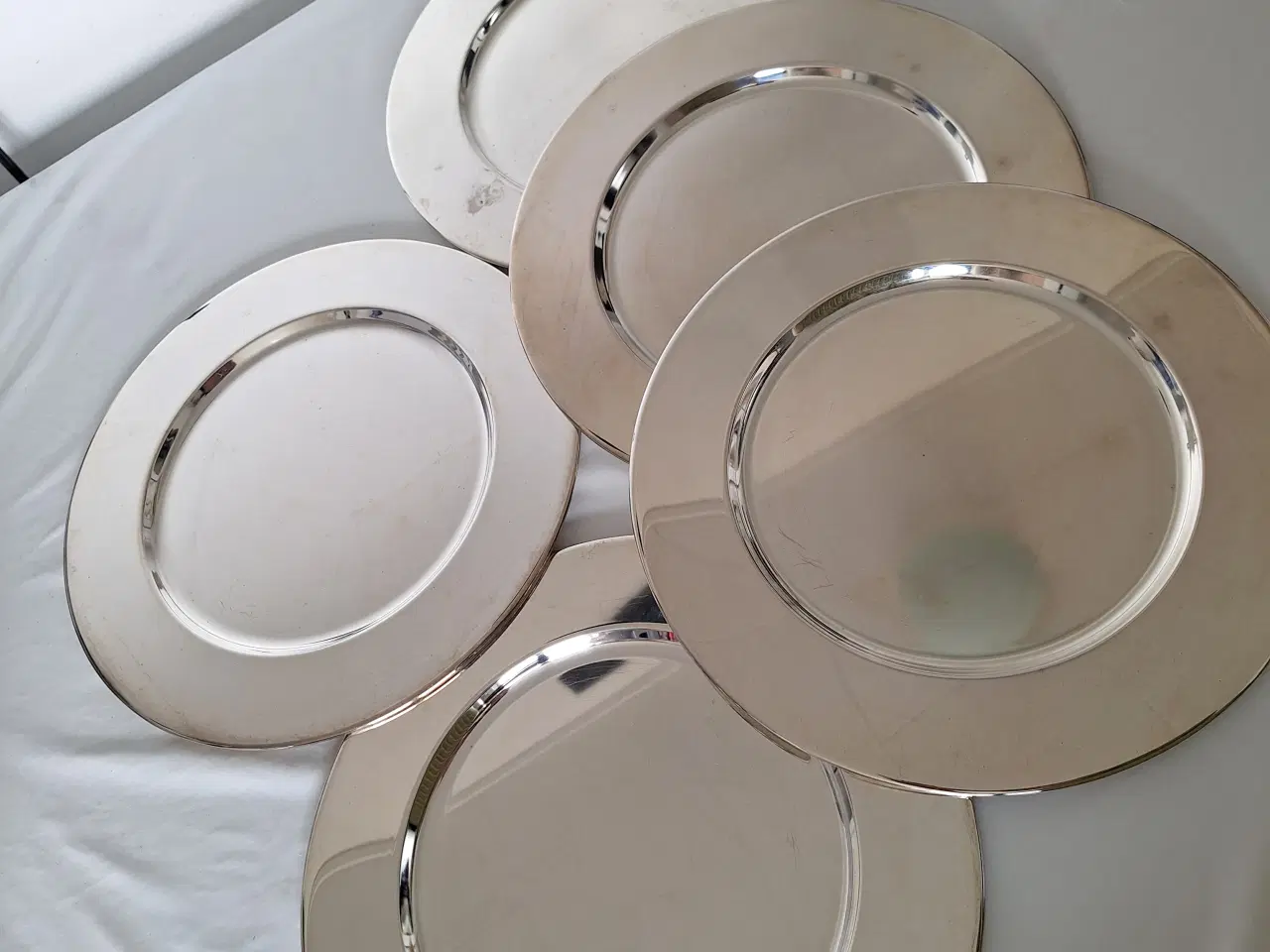 Billede 2 - Tallerkener