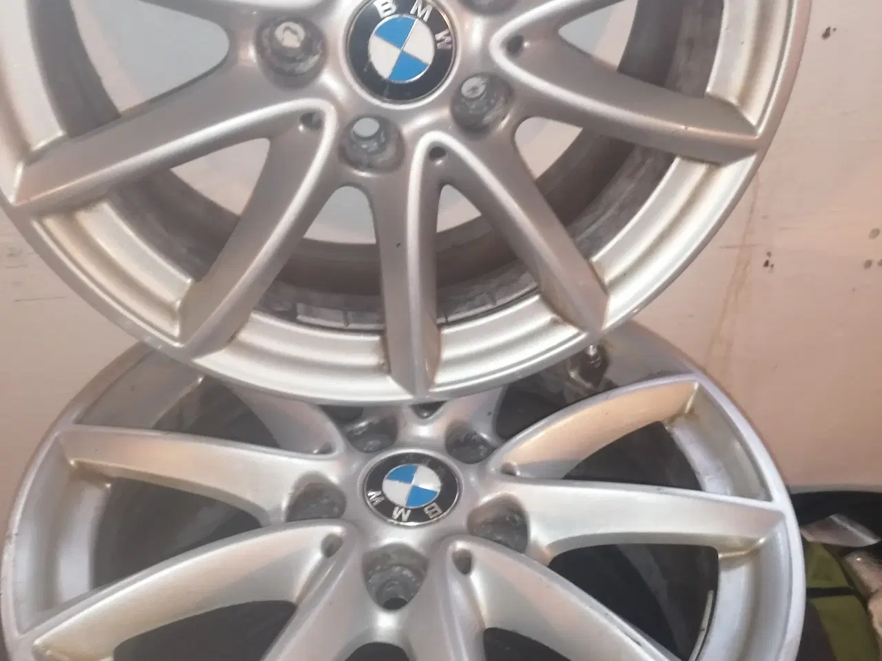 Billede 1 - BMW alufælge 205/60-R16