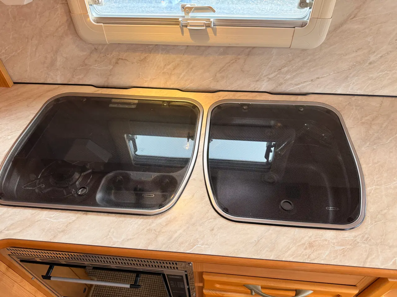 Billede 11 - 2005 Kabe Smaragd XL / Med Mover / Isabella Telt