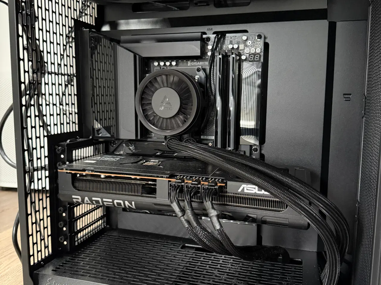 Billede 2 - Highend Workstation/Gamer