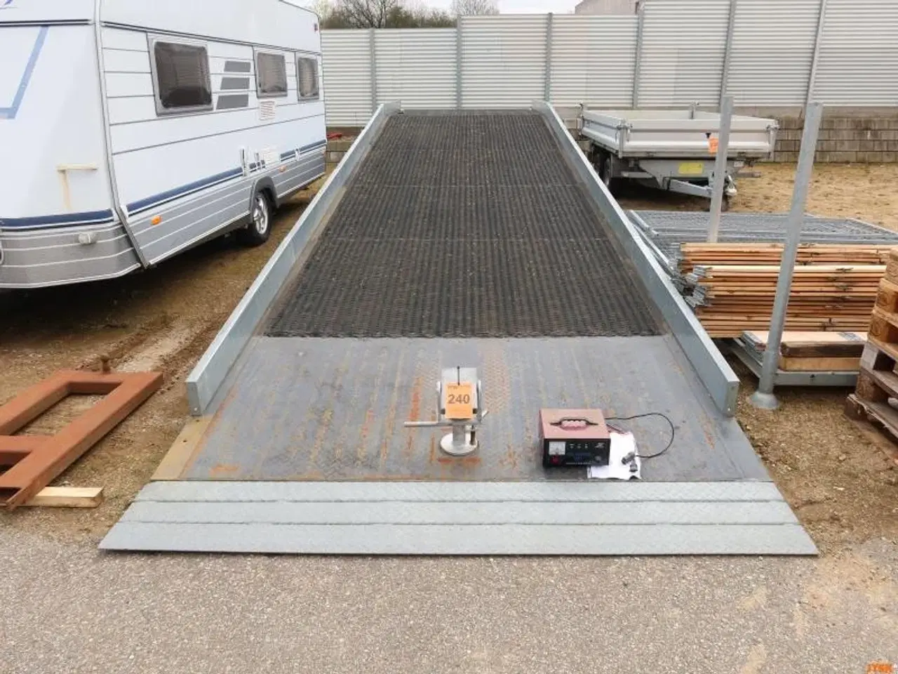 Billede 1 - LÆSSERAMPE, AAE