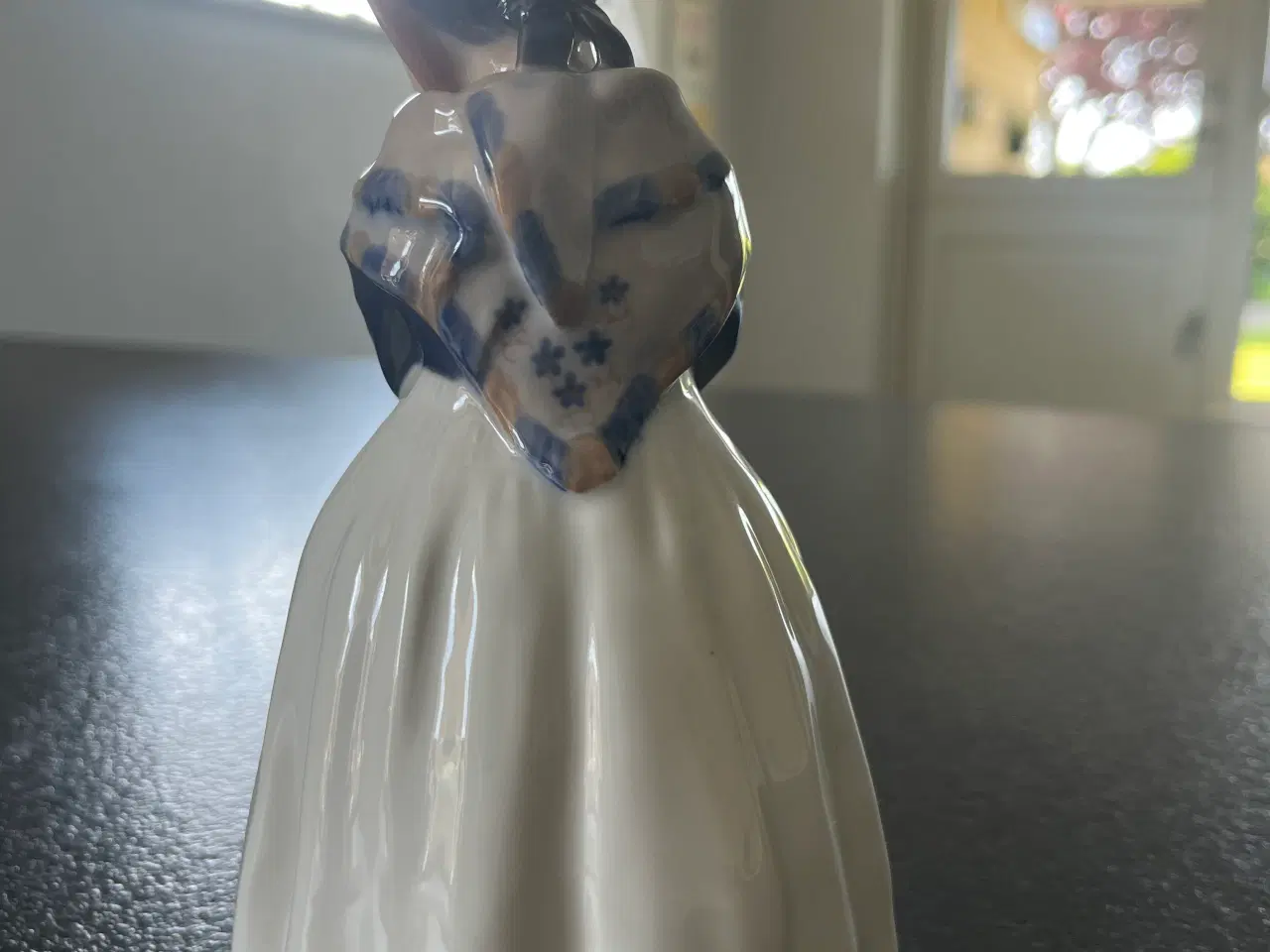 Billede 2 - Royal Copenhagen  figur
