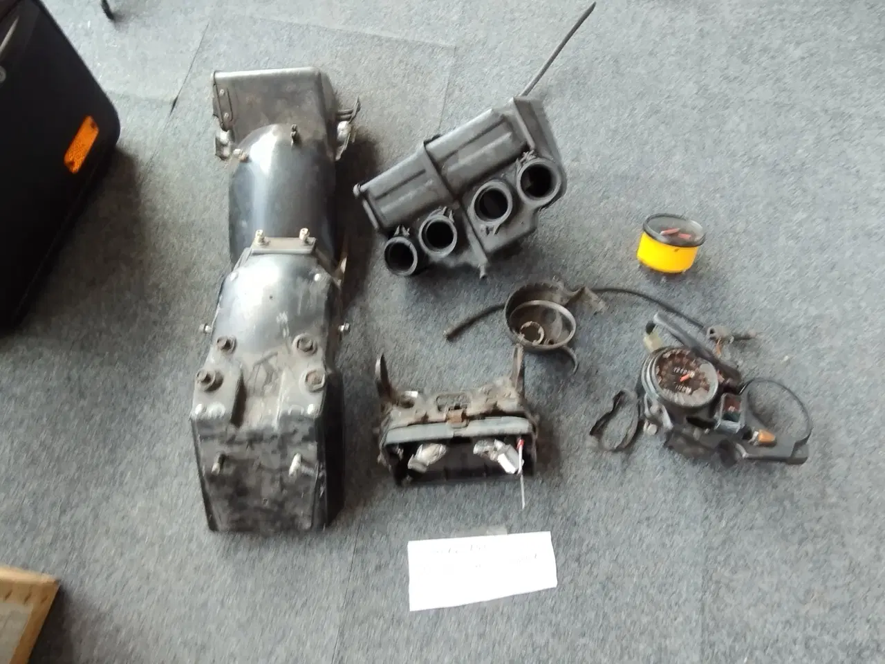 Billede 2 - Reservedele til Honda 750 F2 RC 04   ( se%)