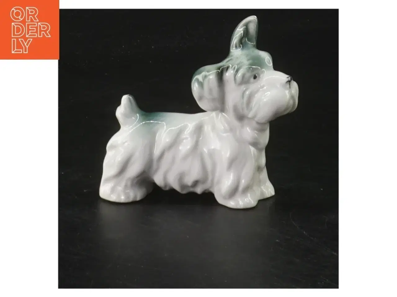 Billede 1 - Porcelænsfigur hund (str. 6 cm)