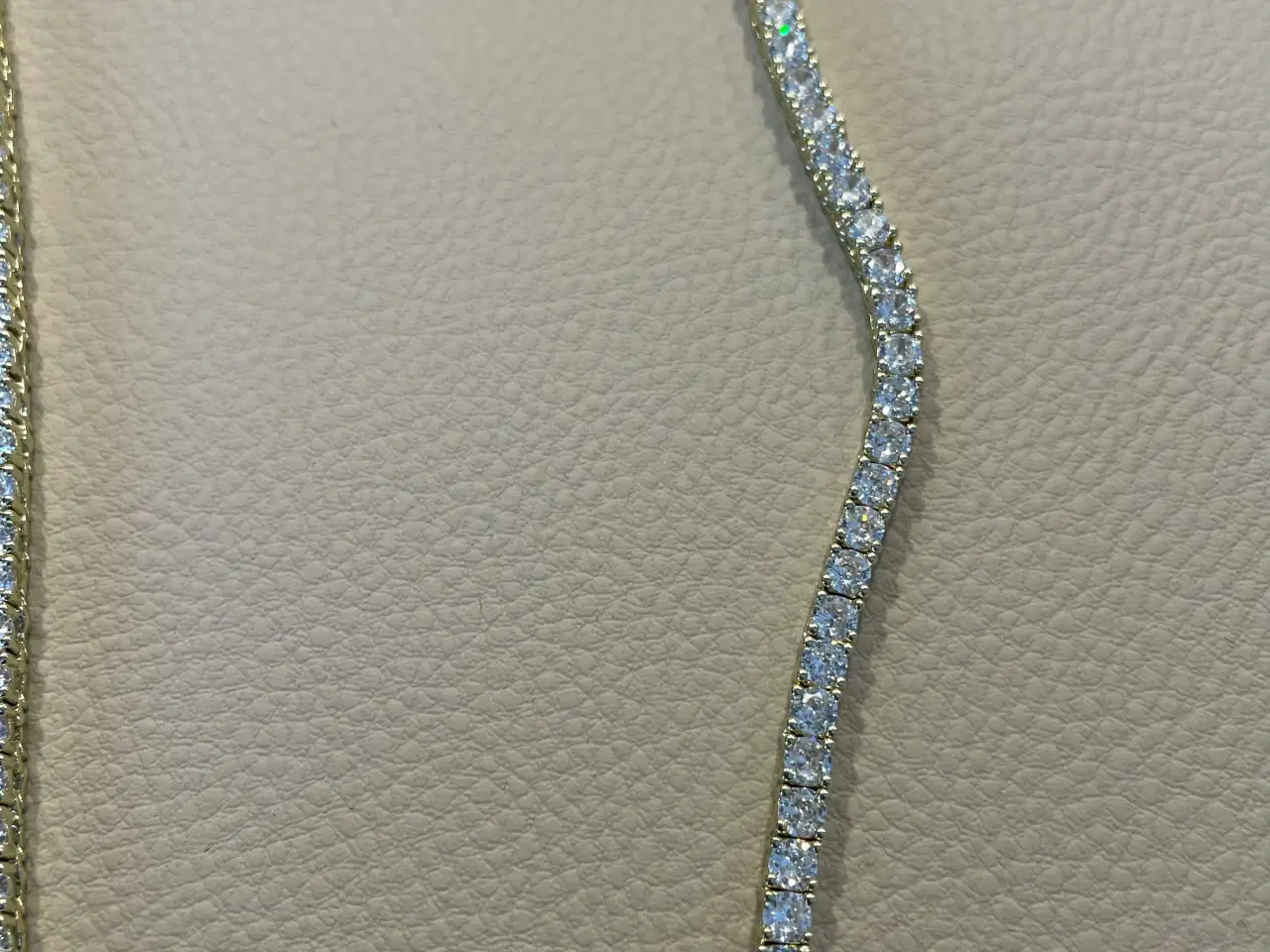 Billede 3 - 3mm goldfilled tennis halskæde 