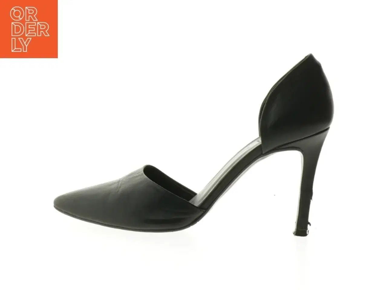 Billede 1 - Sorte høje hæle i størrelse 38 fra Billi Bi (str. 38 )