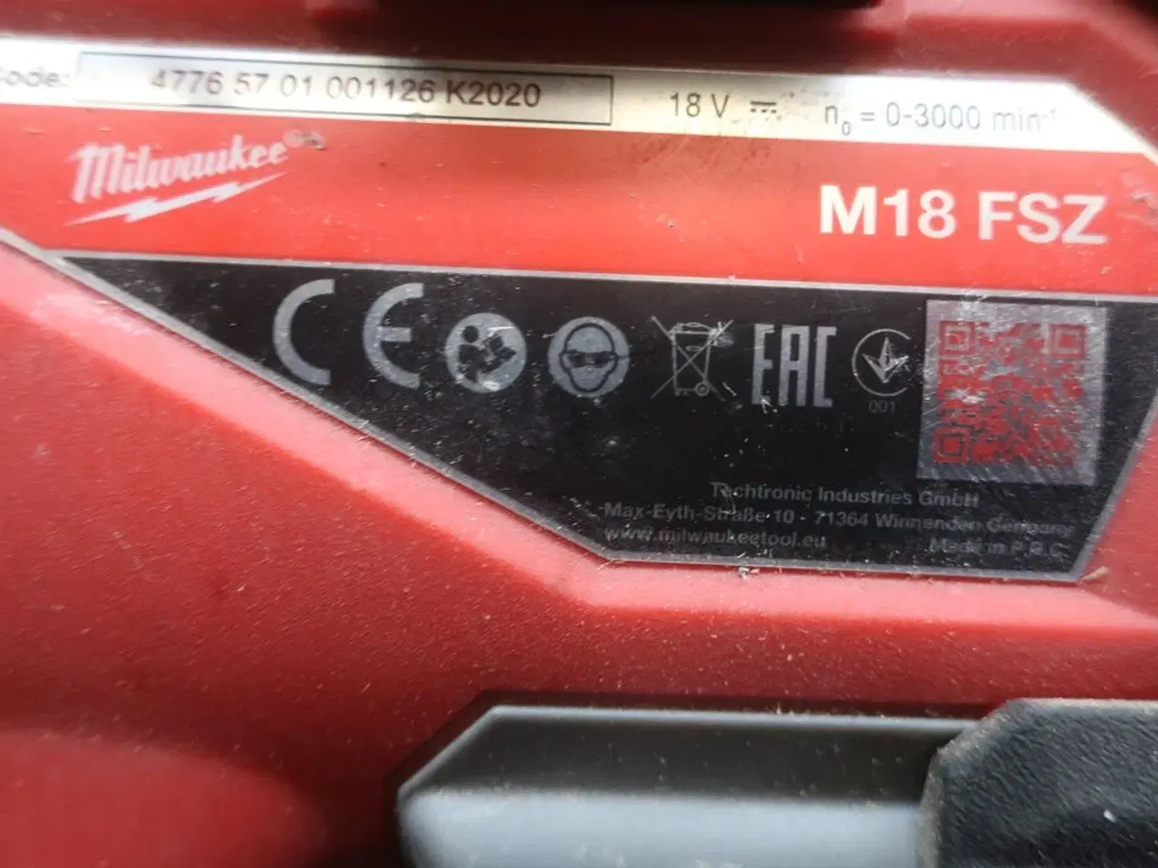 Billede 3 - Bajonet sav, radio MILWAUKEE 3 stk. lader og 1 batteri