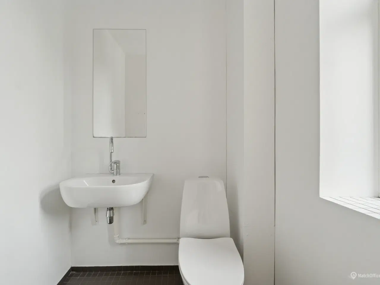 Billede 11 - Kontorlejemål ved Søerne - kun 400 meter til metro