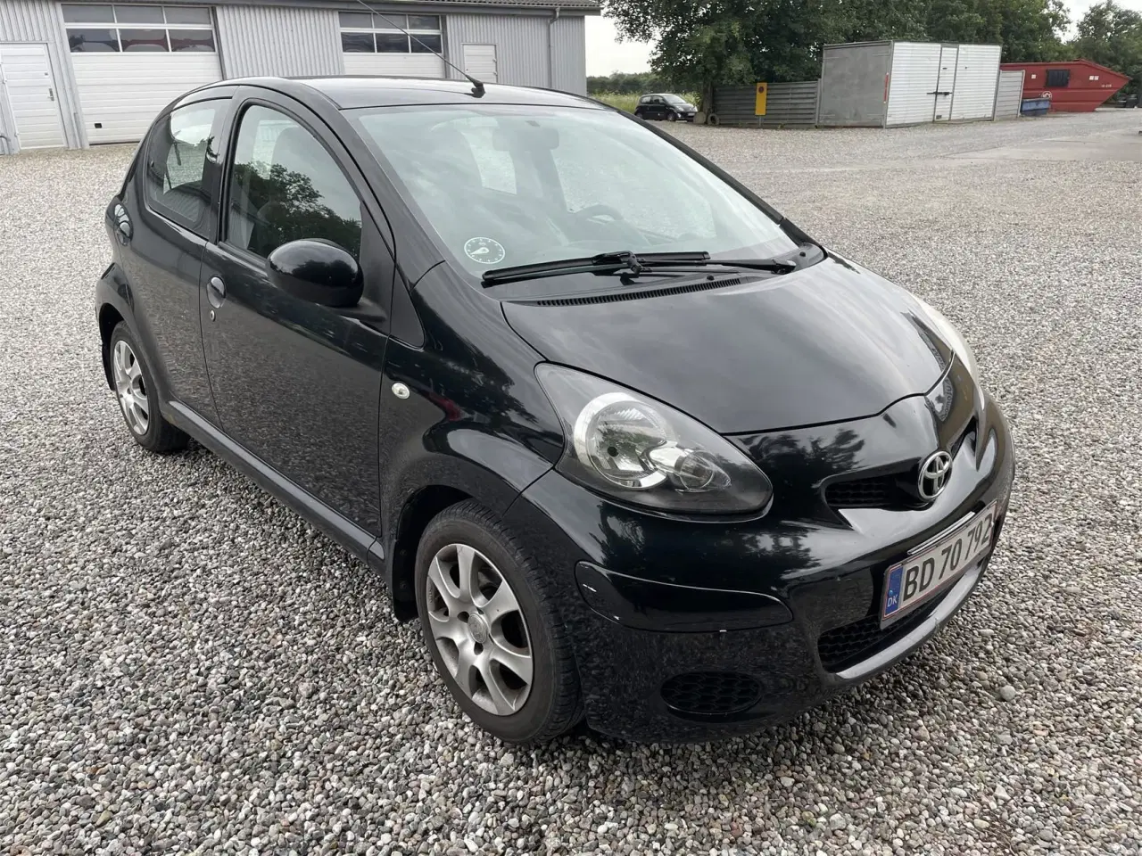 Billede 2 - Toyota Aygo Plus 1,0 VSC 68HK 3d