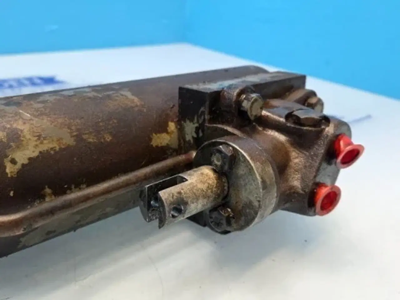 Billede 5 - Massey Ferguson 165 Cylinder 1853466M93