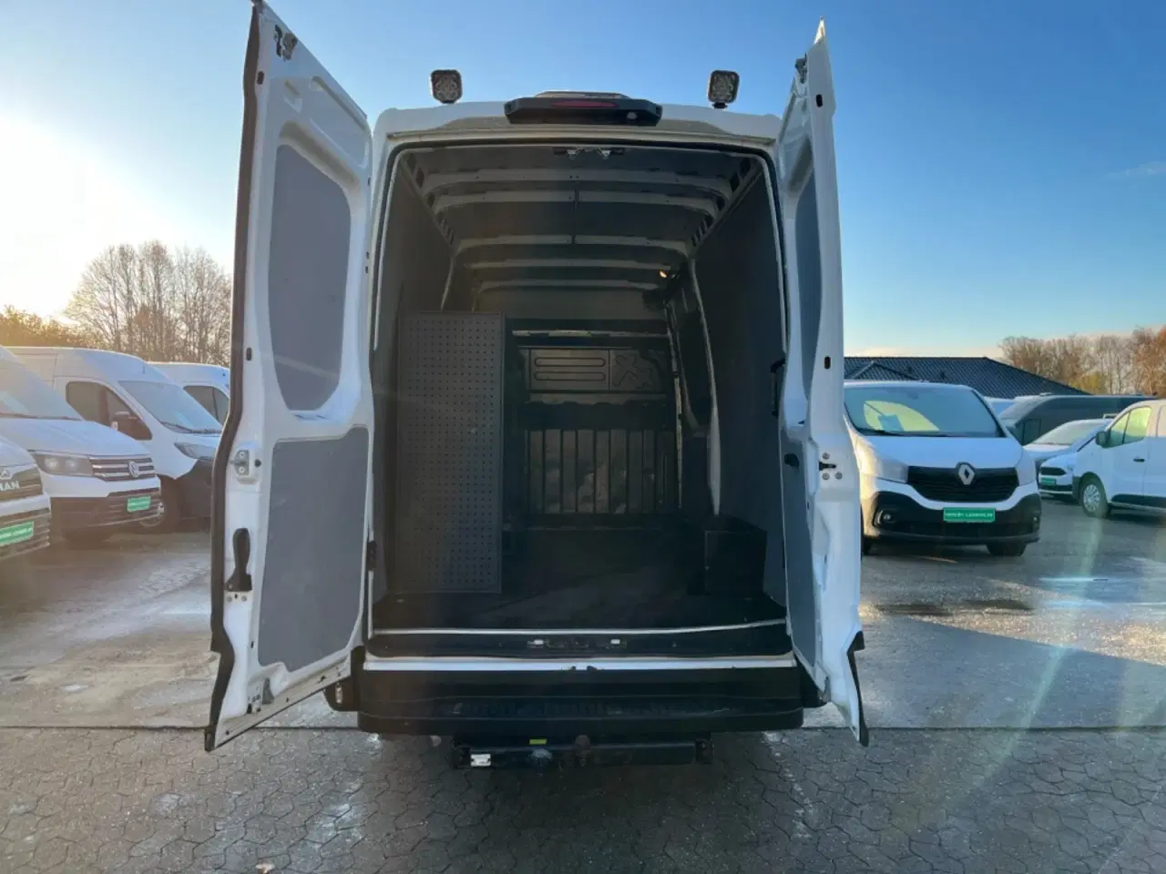 Billede 9 - Iveco Daily 2,3 35S16 12m³ Van AG8