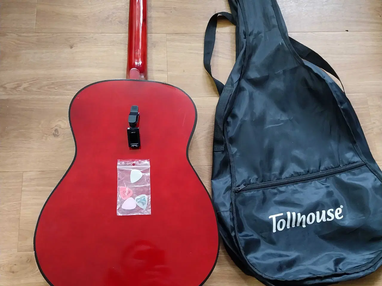 Billede 5 - Guitar med mere.