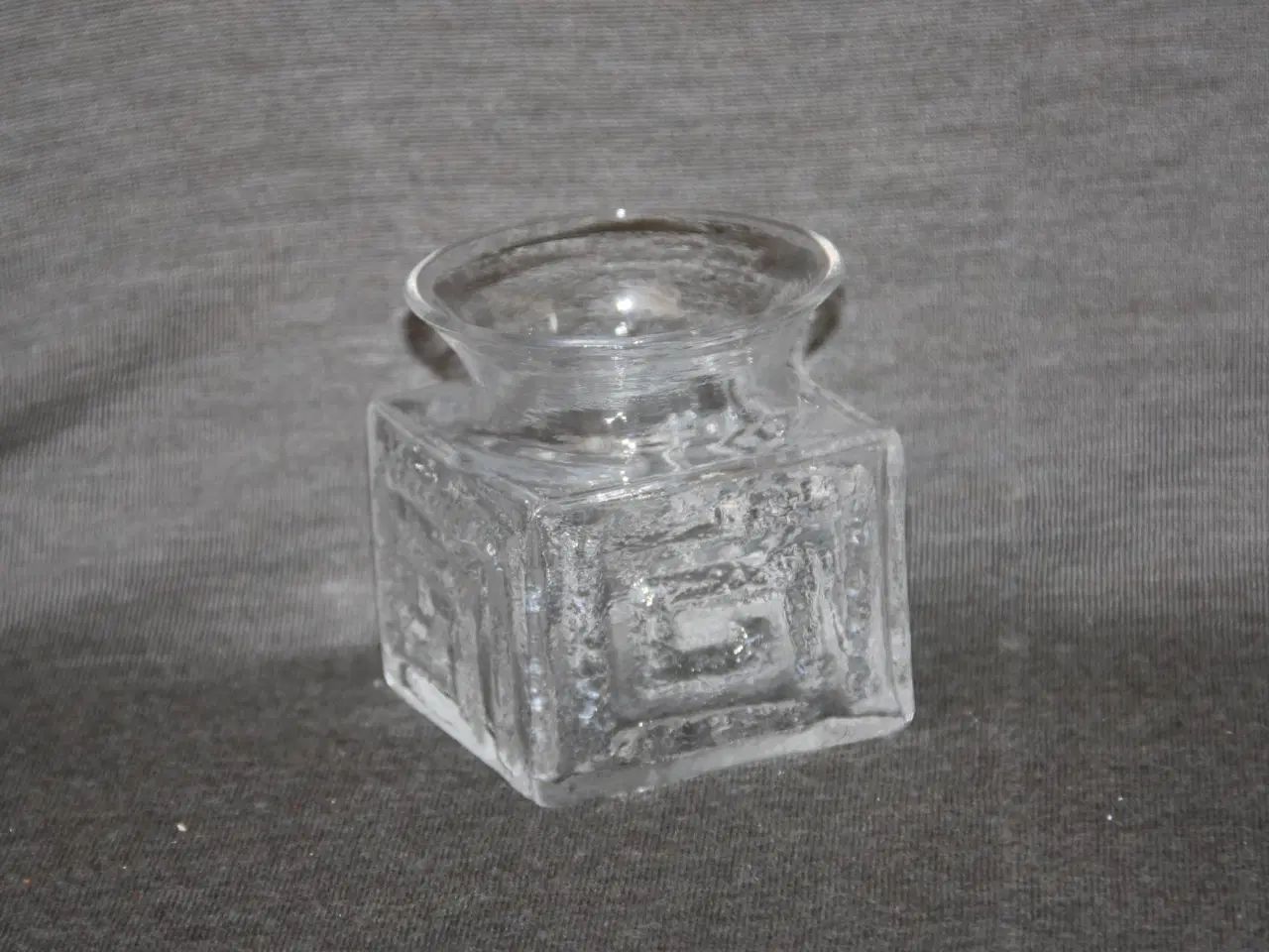 Billede 3 - Hyacintglas højde 9 cm, bredde 8,5 cm