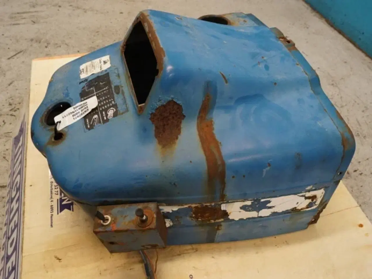 Billede 14 - Ford 4000 Motorhjelm D0NN16N627T